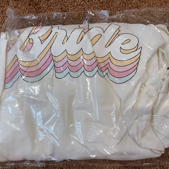 Retro Bride Robe & Matching Pouch - never used/opened! - Picture 2 of 6